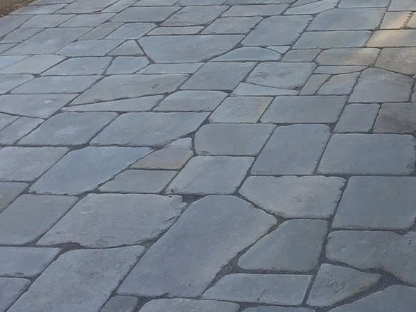 tumbled-bluestone-patio