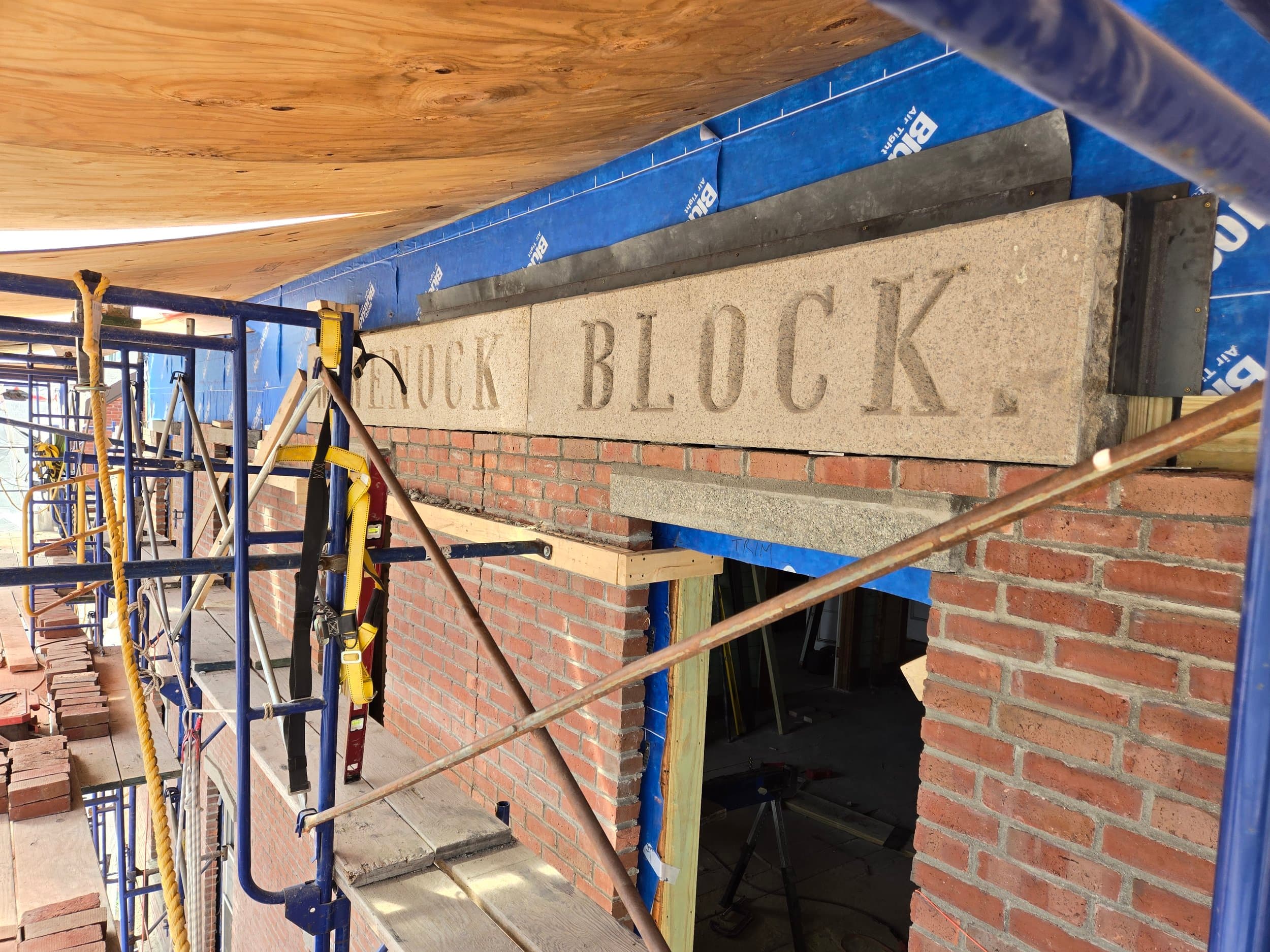 historical-wawenock-building-brick-restoration-1