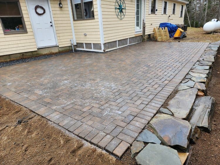 herringbone-paver-patio-boothbay-maine